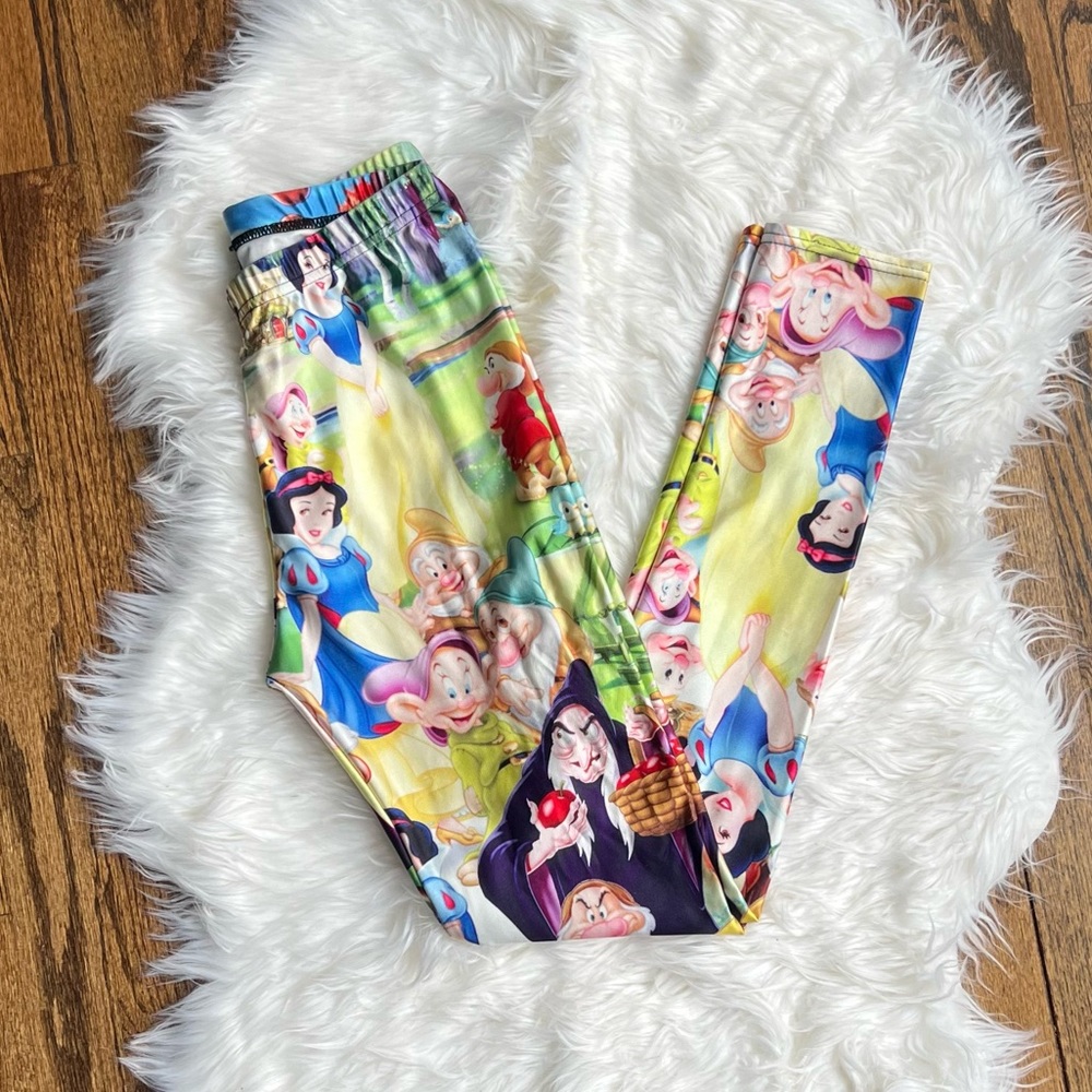 Disney Snow White Patterned Leggings